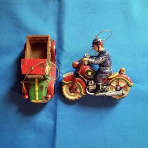 Source Unknown Red and Green Police Motorcycle Ornament Set